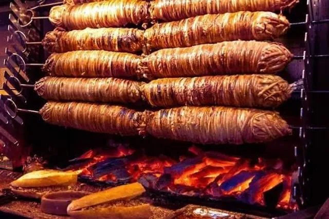 01 Kokoreç & Midye Dolma