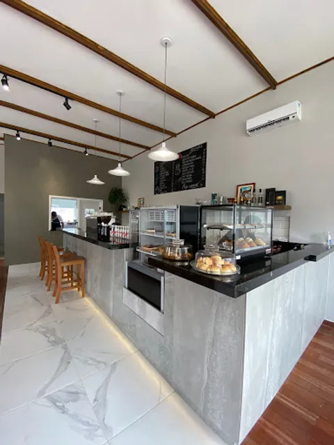 Zuñiga Bistrô&Café