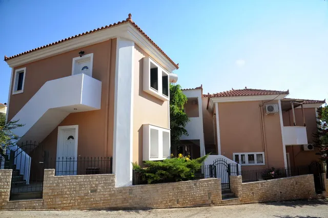 Drimouras Apartments