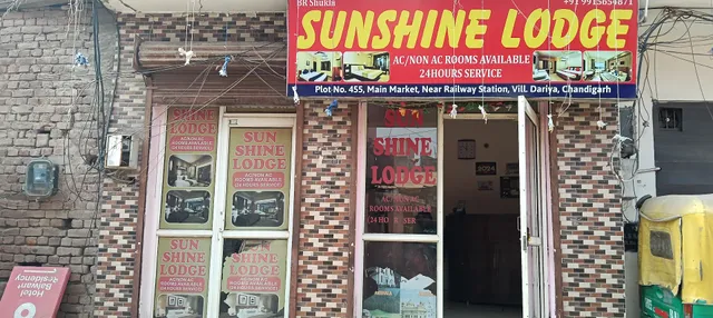 SPOT ON 38121 Sunshine Lodge