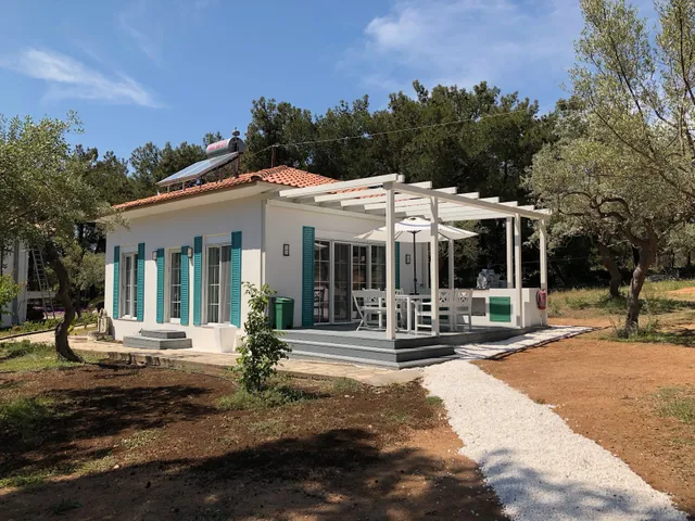 Isidora - Beach Villa and Lounge