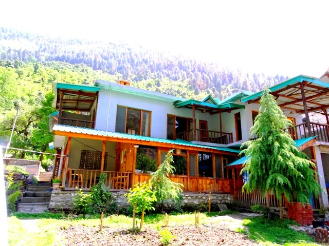 Tirthan Travel Nest Homestay