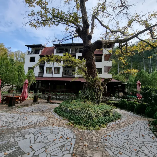 Семеен Хотел Хайдутите