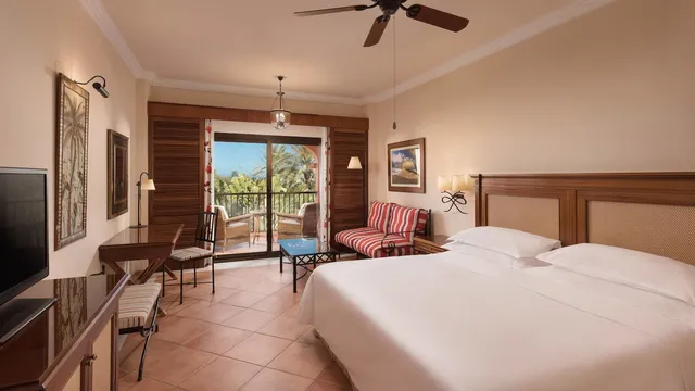 Sheraton Fuerteventura Beach, Golf & Spa Resort