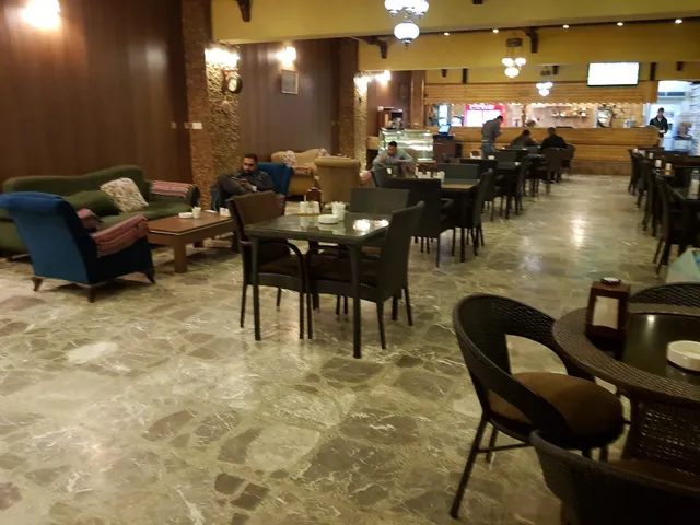 Restaurants and Gardens Medical Group