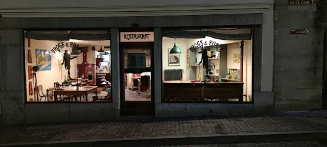 Frogs & Roses Tapas y Arroces