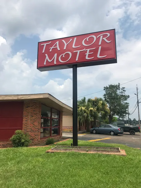 Taylor Motel