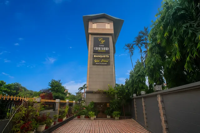 Central Courtyard Boutique Resort