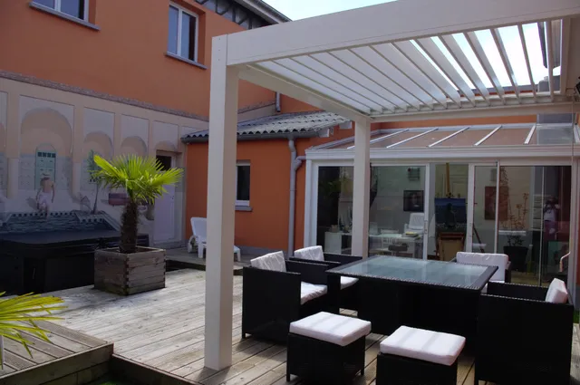 La maison de l'artiste (avec jacuzzi)