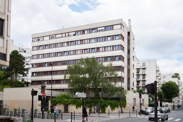 Youth center Workers Reuilly