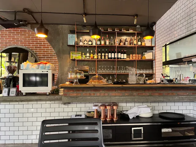 Palmitas Kitchen & Bar