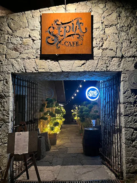 Sepia Café