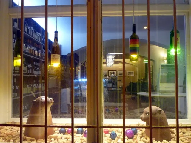 Wine Shop At sea lions