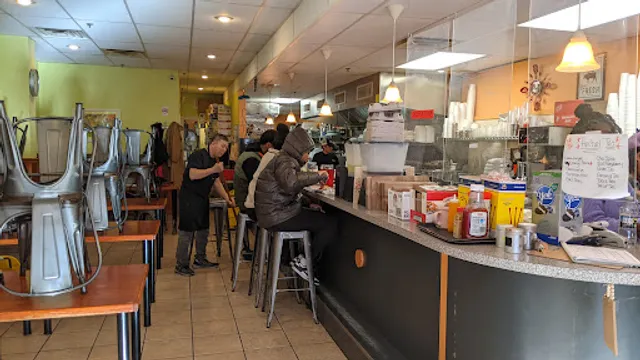 Mt Airy Breakfast & Lunch