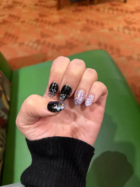 Red Persimmon Nails & Spa