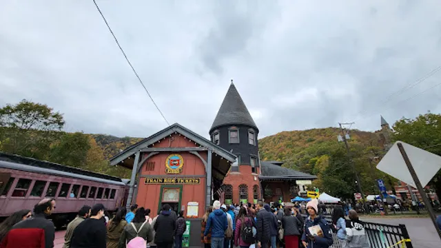 Lehigh Gorge Train Tickets Counters