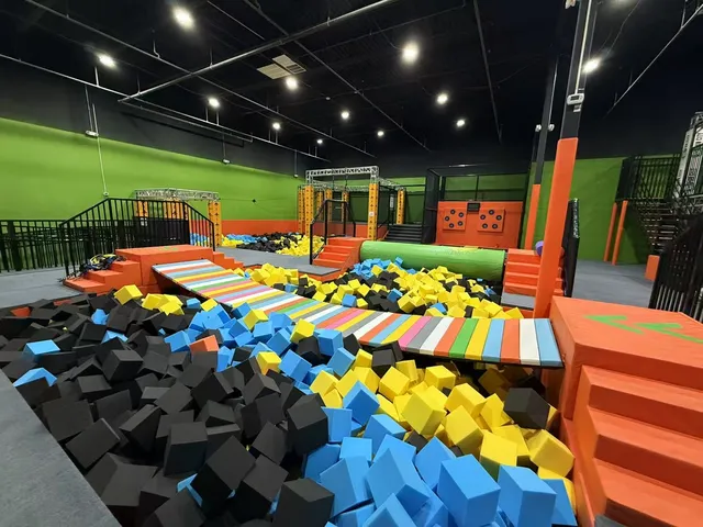 FunCity Trampoline And Adventure Park