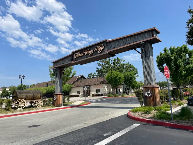 Thomas Winery Plaza
