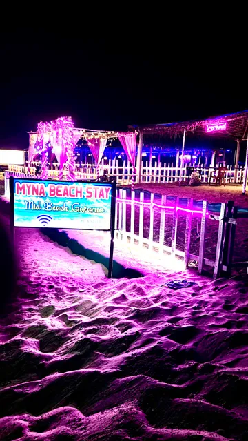 Myna Beach Stay
