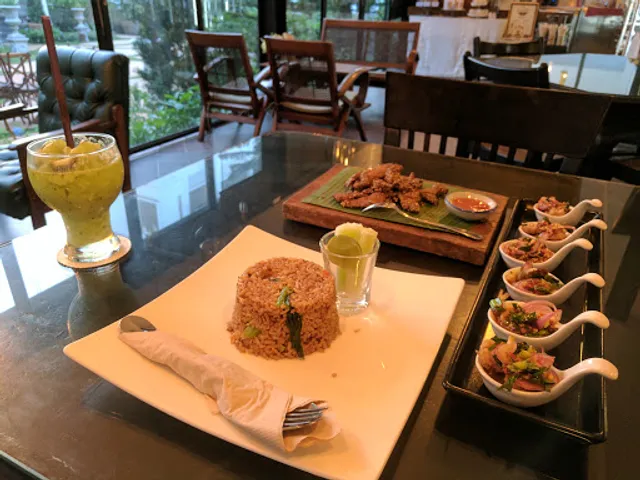 Le Intawaa Restaurant