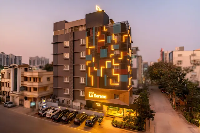 Hotel Serenity La Serene