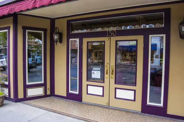 De Fluri's Fine Chocolate