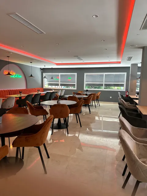 Hunger Grill Room