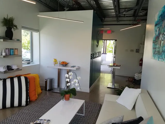 salt 360 float studio