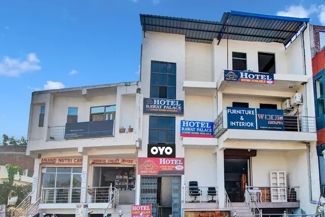 Hotel O Rawat Palace