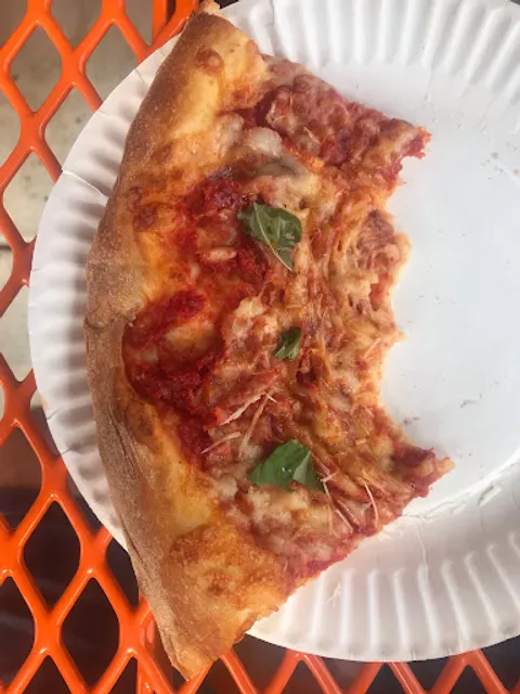 Avenue Steaks & Pizza