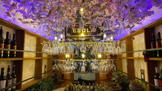 Esola Pizza and Wine Buffet