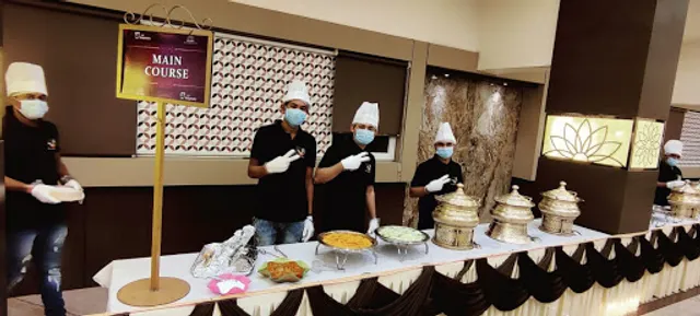 Pet Pooja Point... (P3)