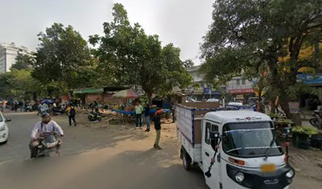 LDA Shopping Complex