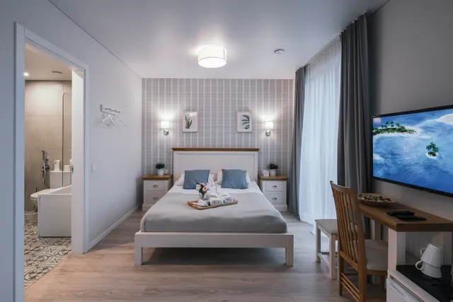 J14A | Rooms & Apartments