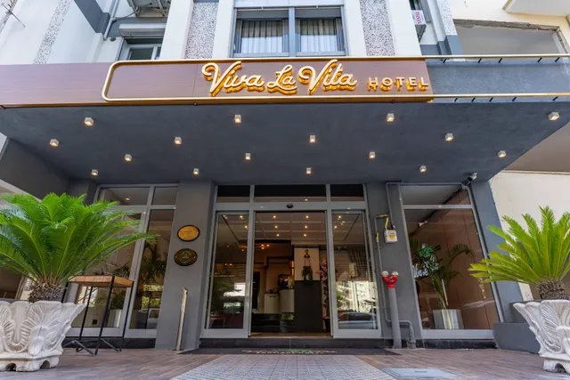 Viva La Vita Hotel
