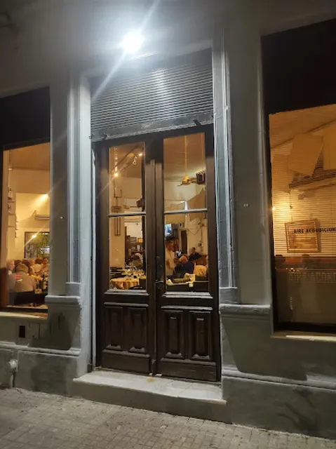 Alvear and Nueve de Julio Grill