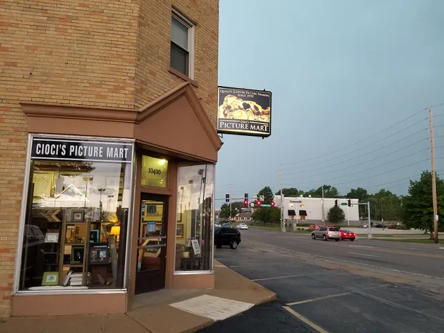 Cioci's Picture Mart