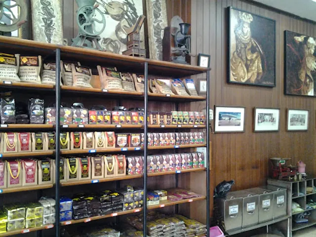 Bhineka Djaja (Kopi Bali)