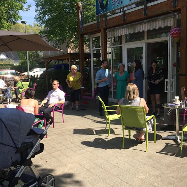 Mi Mundo Kindercafé