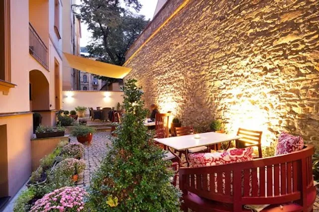 Hunger Wall Residence