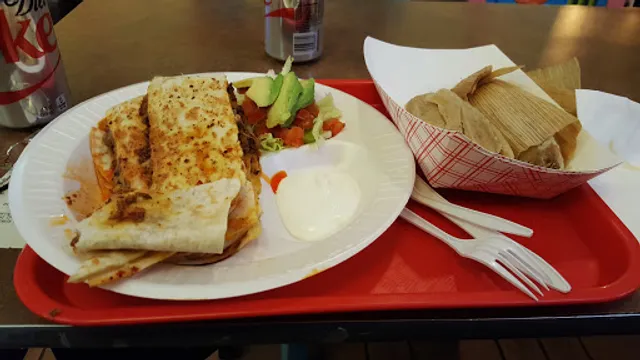 Chicken Palace and La Jarochita