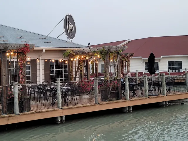 Harbor Light Landing