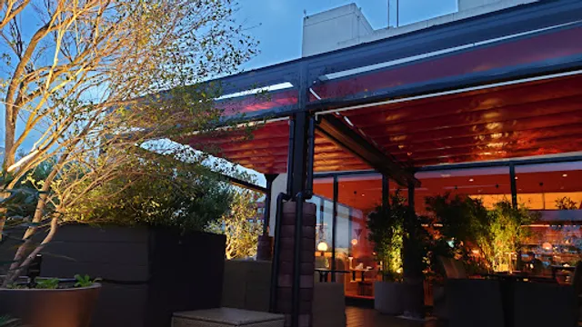 RED ROOM ‐ rooftop ＆ grill ‐