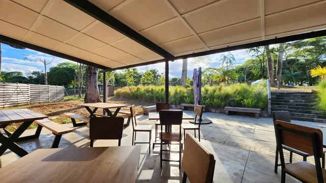 Le Comptoir Constance