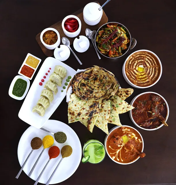 SANAVS RESTAURANT AND CAFE