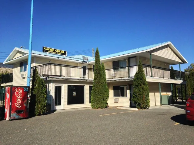 Cache Creek Motor Inn