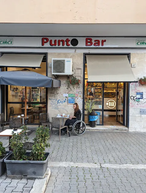 Punto Bar