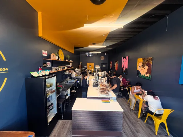Yellow Button Café