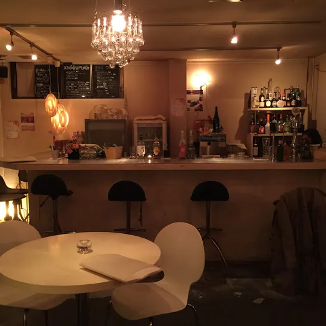 マディグーカフェ