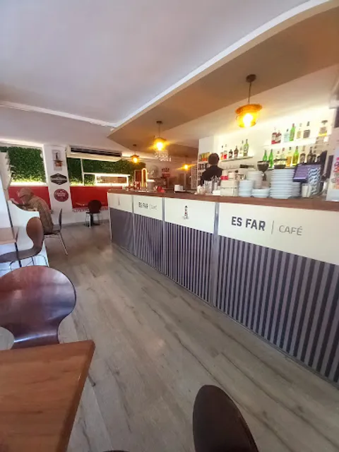 ES FAR Coffee & Brunch